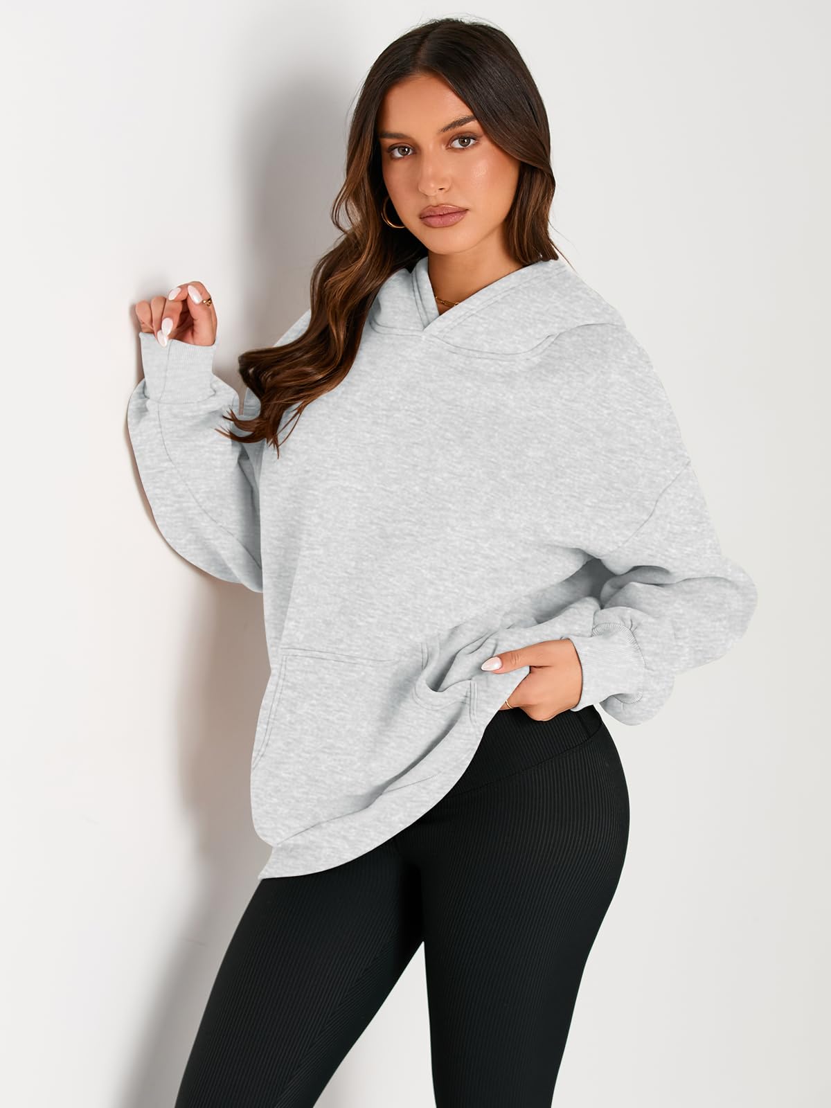 EFAN Women's Oversized Comfort Fleece Hoodies, Cozy Trendy Pullover Sweatshirts with Pockets For Fall & Winter Grey S